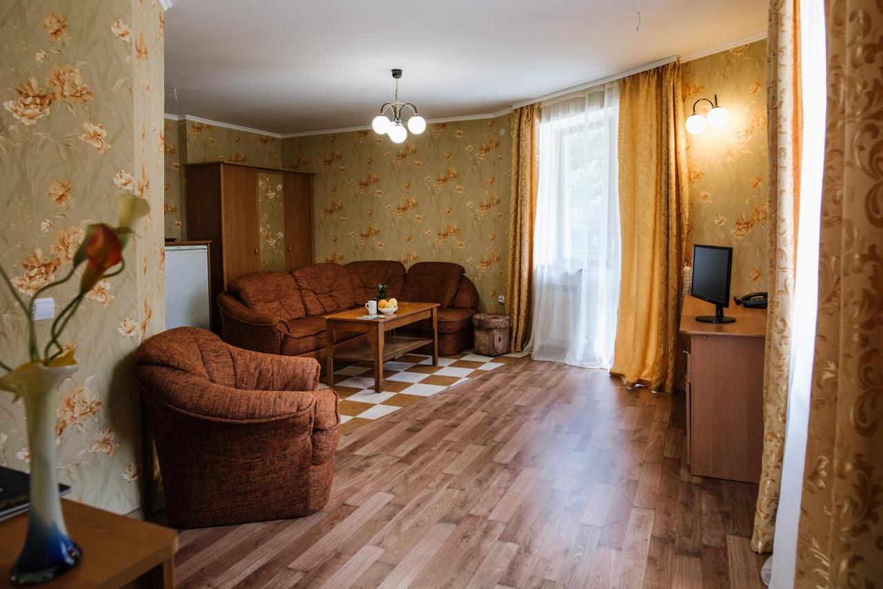Zelenyy Bir Hotel Skhidnytsia Exterior photo