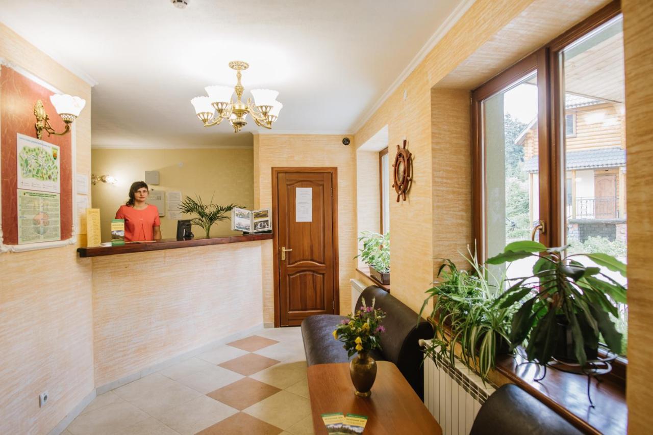 Zelenyy Bir Hotel Skhidnytsia Exterior photo